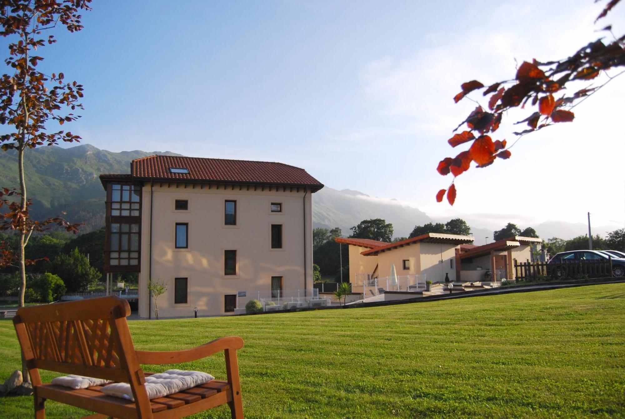 Indiana Boutique Hotel Llanes Exterior photo